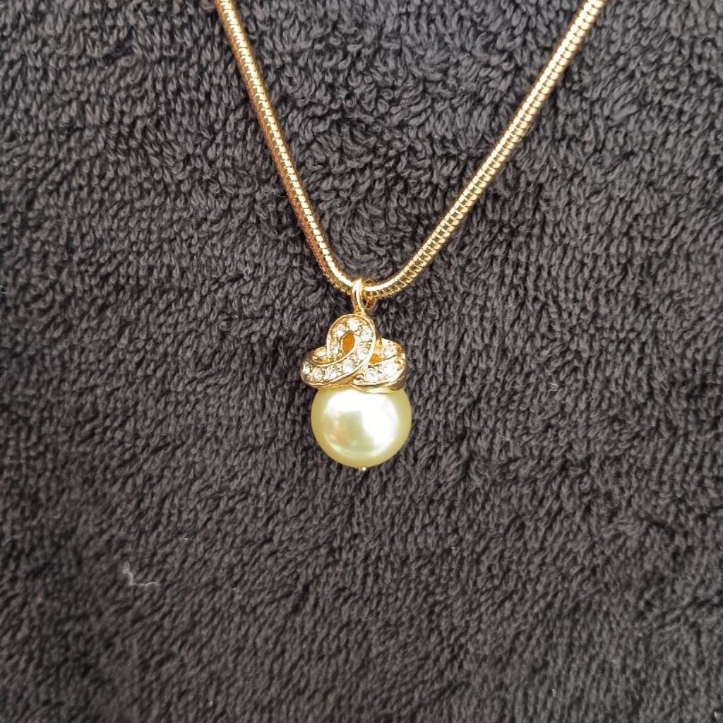 Nwt Vintage Norma Jean Faux Pearl Pendant Rhinestone Necklace Gold Tone